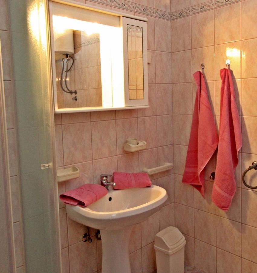 Apartman Ornela Porec Ngoại thất bức ảnh